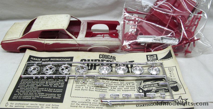 MPC 1/25 MPC Super Cat 1969 Mercury Cougar, 722-200 plastic model kit